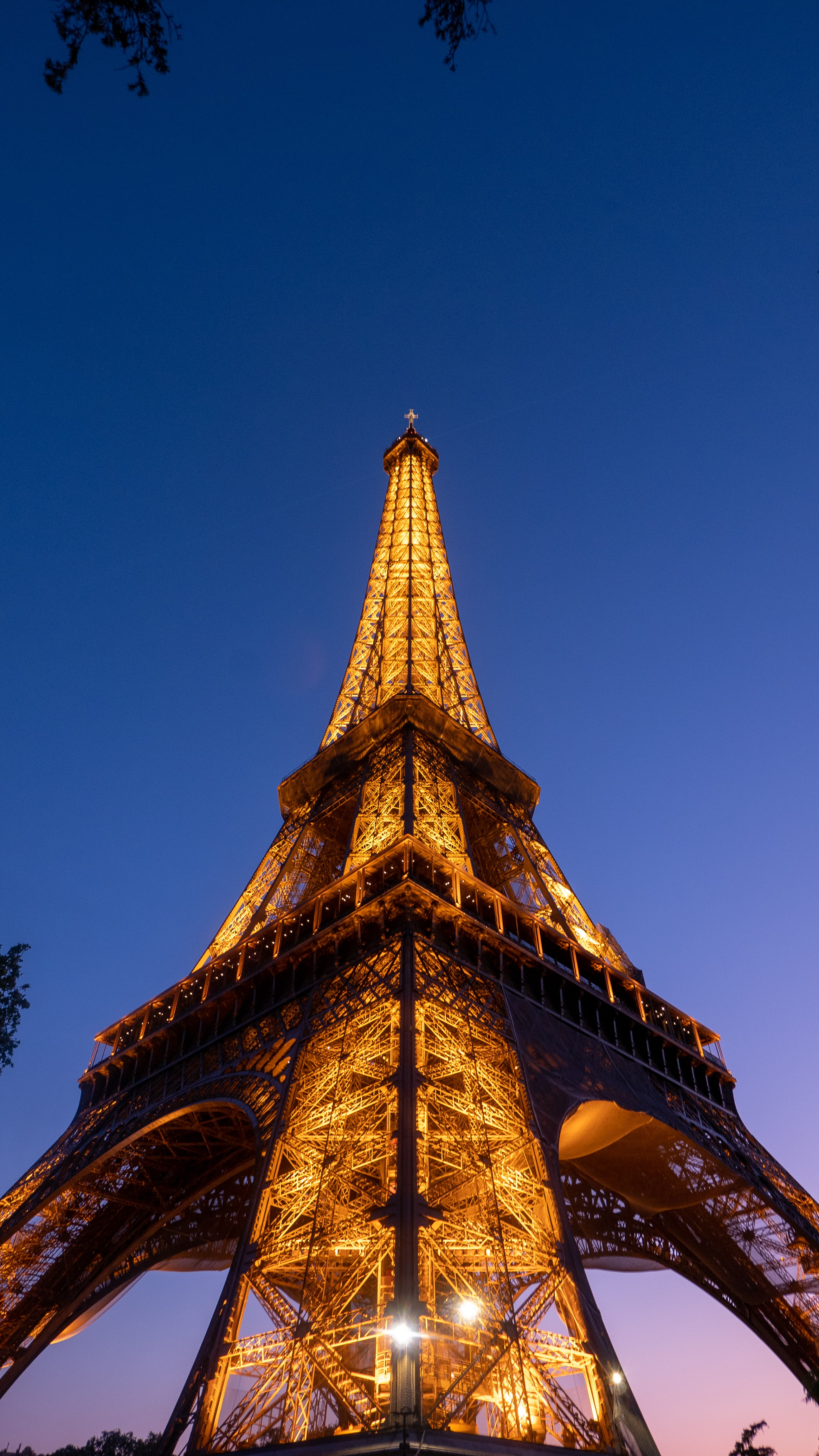 Architecture — lignes contemporaines et jeux de lumière